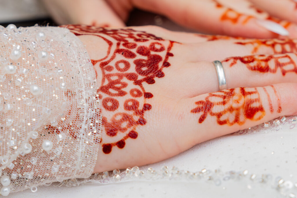 photographe mariage alfortville photographe mariage ile de france photographe mariage paris cérémonie du henné Kına gecesi mariage turc coutume du ruban rouge